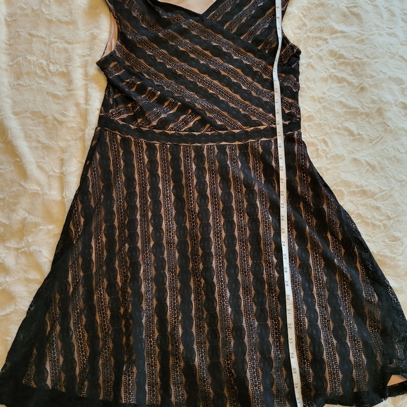 Black Lace Dress Tan Unerlay - Picture 3 of 10